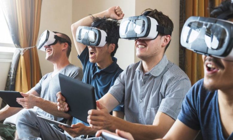 Gaming via Virtual Reality min