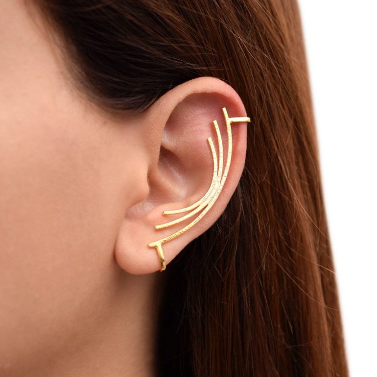 WHY DO YOU NEED TO USE EAR CUFFS ON YOUR EAR?