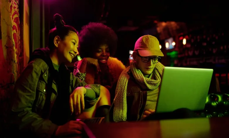 Makhailclips: Redefining Digital Entertainment in the Short-Form Era Makhailclips